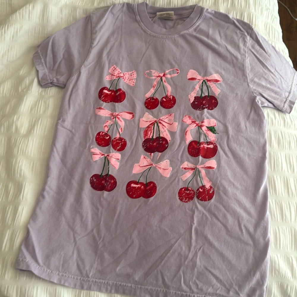 size s perfect condition tee